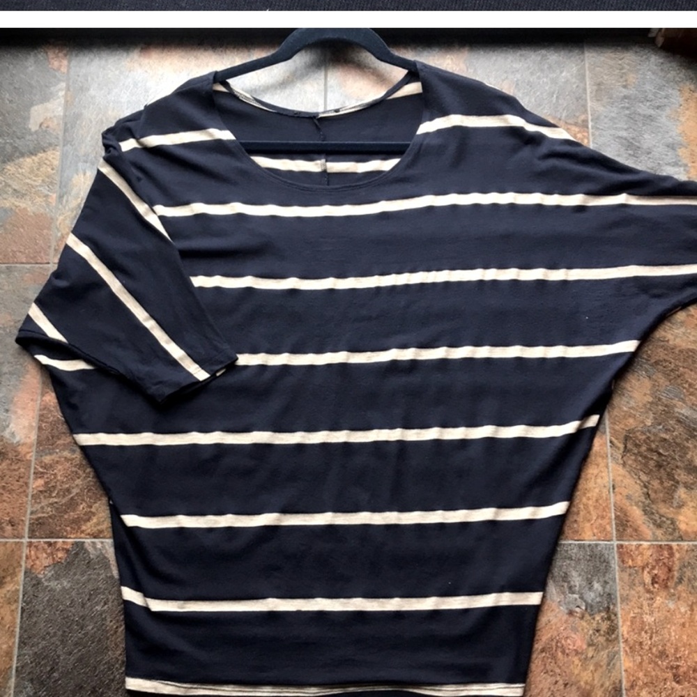 Renee C Stitch Fix Jemdy Striped Dolman M EUC